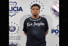 Arrestan a hombre que atacó con cuchillo a su esposa en San Salvador